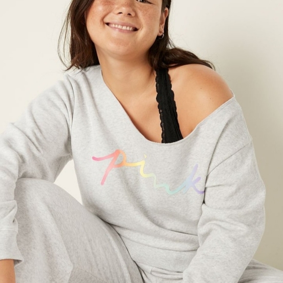 Victoria's Secret Pink off shoulder sweater - Picture 3 of 7